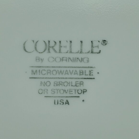 Corelle 1991 Happy Holidays Collector Plate Santa Sleeping Children Dinner Plate - Picture 4 of 4